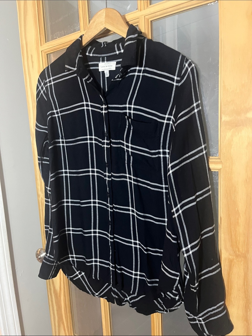 Lucky Brand Black/White Plaid Button Down tunic top Sz small back button detail